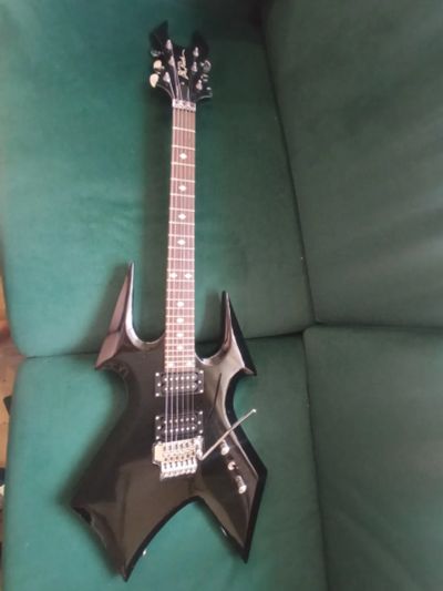 Лот: 19453209. Фото: 1. Электрогитара B C Rich. Гитары