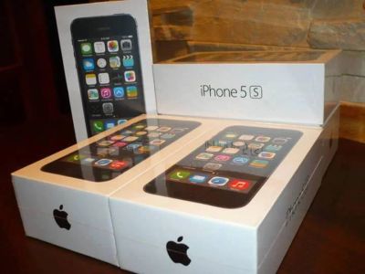 Лот: 7759721. Фото: 1. 16GB iPhone 5S Black новый РСТ... Смартфоны