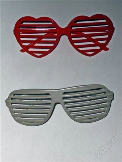 Лот: 1984366. Фото: 1. Очки. Другое (ювелирные изделия, бижутерия, часы)