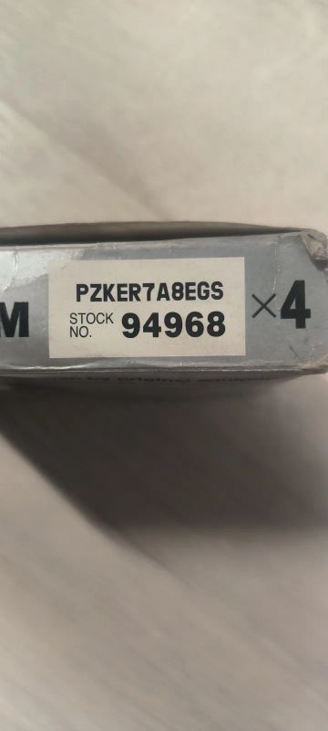 Лот: 22173449. Фото: 1. Свечи зажигания PZKER7A8EGS. Электрооборудование
