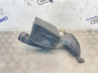 Лот: 25602884. Фото: 1. воздухозаборник Toyota Camry XV40. Двигатель и элементы двигателя