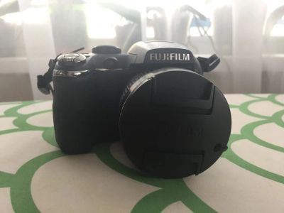 Лот: 10883450. Фото: 1. Фотоаппарат Fujifilm FinePix S3300. Цифровые компактные