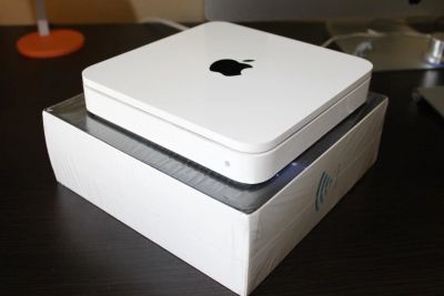 Лот: 10184070. Фото: 1. Б/у Apple Time Capsule 3TB MD033... Маршрутизаторы (роутеры)