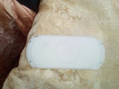 Лот: 7208606. Фото: 1. Продам PsP(прошитую). Игровые приставки, консоли