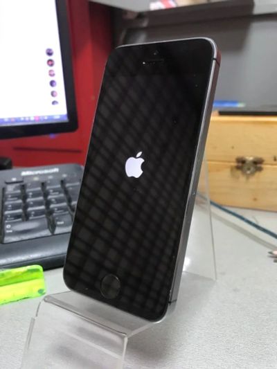 Лот: 16322619. Фото: 1. Смартфон Iphone 5S Память 16гб. Смартфоны