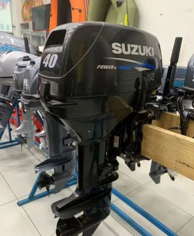 Лот: 25362820. Фото: 1. 2х-тактный лодочный мотор SUZUKI... Лодочные моторы