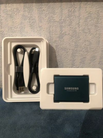 Лот: 15213632. Фото: 1. Внешний ssd накопитель Samsung... SSD-накопители
