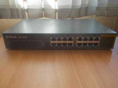Лот: 3873141. Фото: 1. Коммутатор d-link des-1016d. Маршрутизаторы (роутеры)