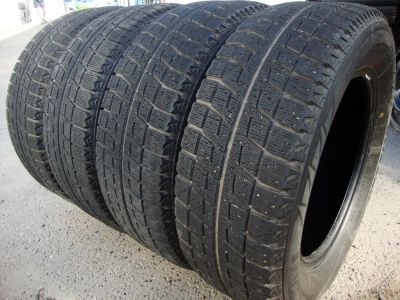 Лот: 5654333. Фото: 1. Зима! 205/65/15 Bridgestone REVO-02... Шины