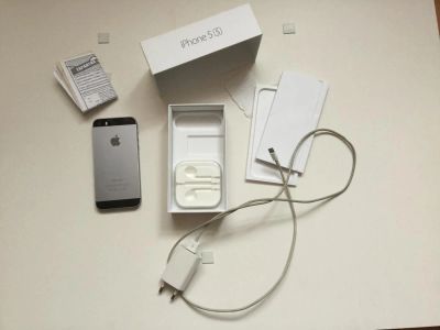 Лот: 10302585. Фото: 1. Iphone 5s 16gb. Смартфоны
