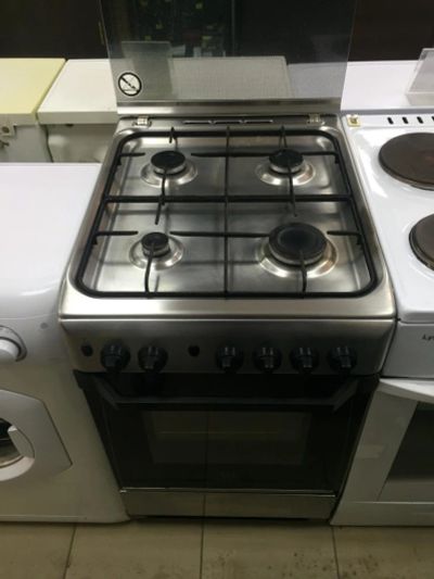 Лот: 10945342. Фото: 1. Газовая плита Indesit. Плиты, духовые шкафы, варочные поверхности