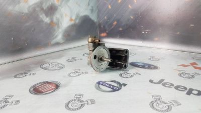 Лот: 23584827. Фото: 1. Кронштейн топливного фильтра Mercedes-Benz... Топливная система