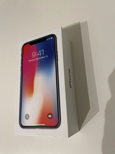 Лот: 17091842. Фото: 1. iPhone X 64 GB идеальное состояние. Смартфоны