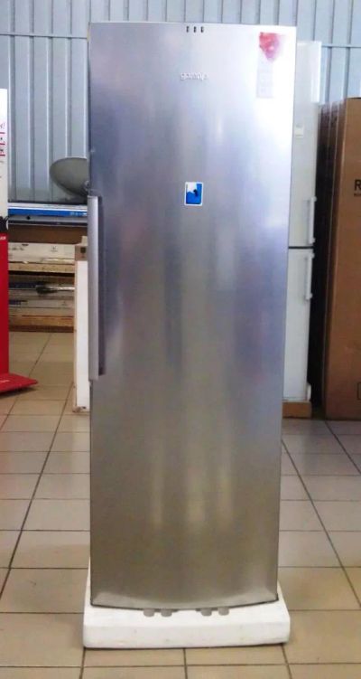 Лот: 3985375. Фото: 1. Морозилка Gorenje FN 6181 OX. Холодильники, морозильные камеры