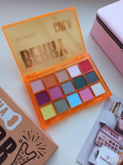 Лот: 18165106. Фото: 1. Палетка Ucanbe Sweet Party Eyeshadow... Макияж