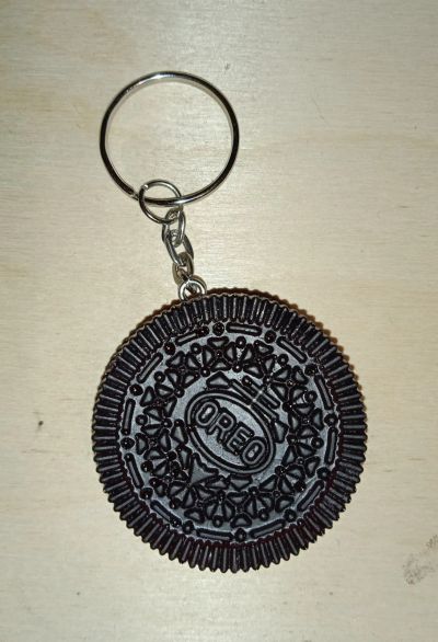Лот: 21558946. Фото: 1. "OREO" брелок для сладкоежек. Брелоки для ключей