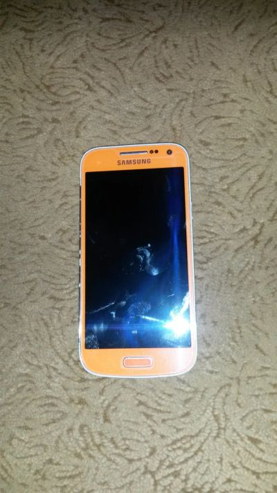 Лот: 12122815. Фото: 1. Телефон Samsung 4s mini (неисправен... Дисплеи, дисплейные модули, тачскрины