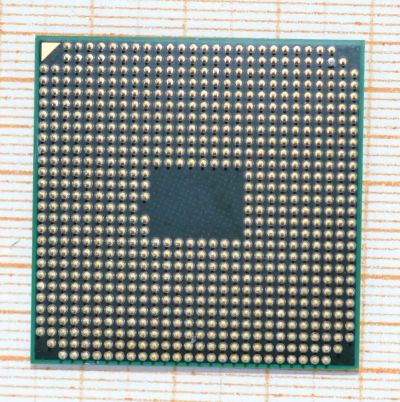 Лот: 14585845. Фото: 1. Процессор для ноутбука AMD A4-3300M... Процессоры