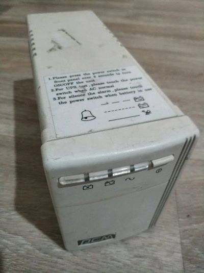 Лот: 12887714. Фото: 1. ИБП PowerCom kin-325a. ИБП, аккумуляторы для ИБП