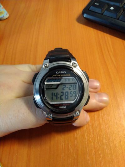 Лот: 15577334. Фото: 1. Часы Casio W212H-1A. Оригинальные наручные часы