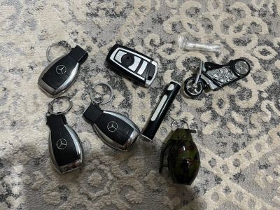 Лот: 11075611. Фото: 1. Зажигалки. Зажигалки, спички, пепельницы