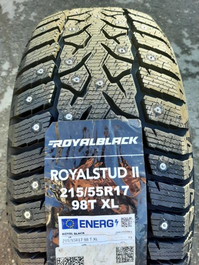 Лот: 25552130. Фото: 1. 215/55 R17 98T "Royal Black Stud... Шины