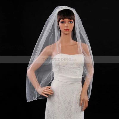 Лот: 5418448. Фото: 1. !!! новая Фата длинная белая с... Фаты, вуали, шляпки