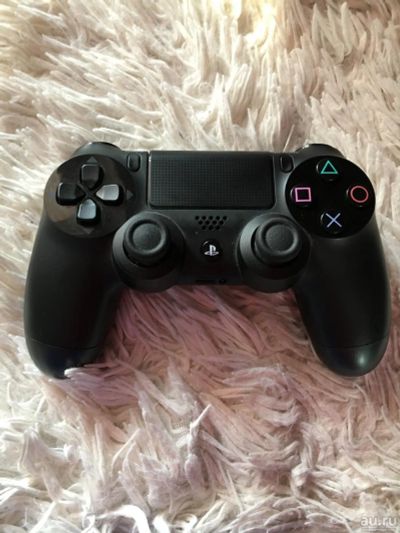 Лот: 9056700. Фото: 1. Продам DualShock 4. Другое (аксессуары)