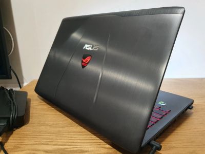 Лот: 17033942. Фото: 1. Asus ROG 15,6"/i7-6700hq/8Gb/SSD... Ноутбуки