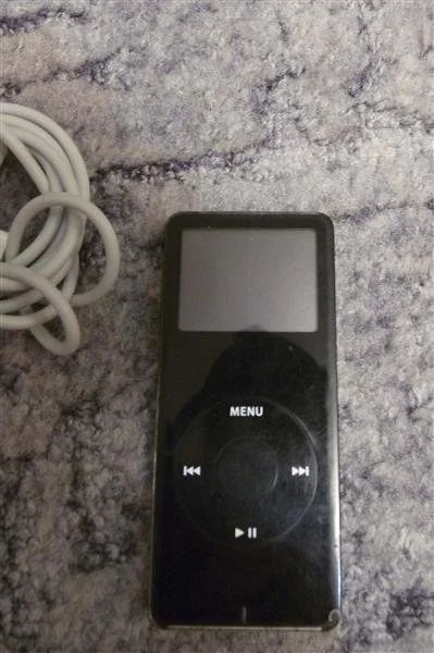 Лот: 1501535. Фото: 1. ipod.плеер.4gb. Плееры