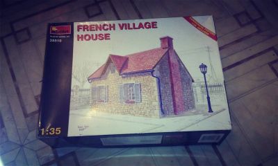 Лот: 4711373. Фото: 1. Модель пластиковая French village... Другое (моделизм)