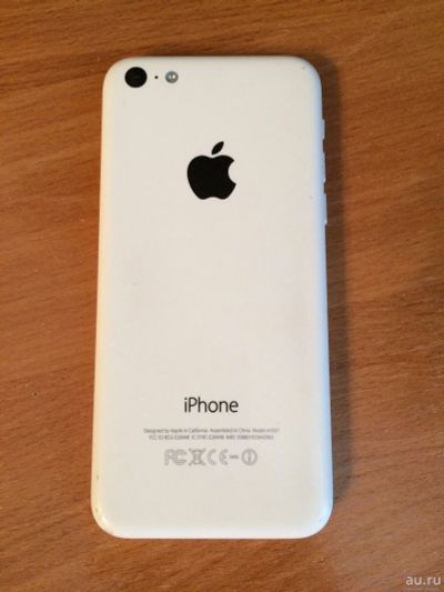 Лот: 13121203. Фото: 1. iPhone 5c 8GB. Смартфоны