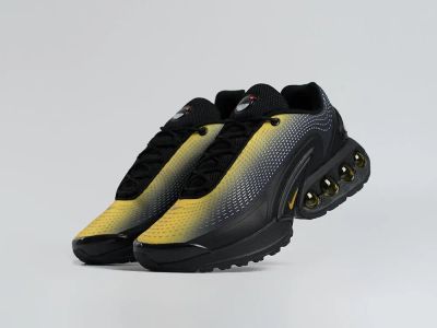 Лот: 25359766. Фото: 1. Кроссовки Nike Air Max Dn. Кеды, кроссовки, слипоны