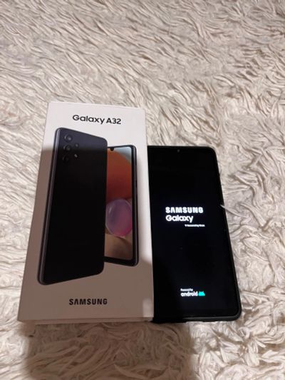 Лот: 21060045. Фото: 1. Samsung A32. Смартфоны
