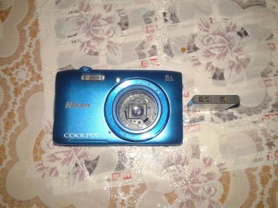 Лот: 10902466. Фото: 1. Nikon Coolpix S3600 с батарейкой. Запчасти