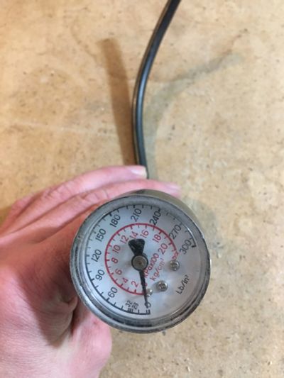 Лот: 15492272. Фото: 1. Монометр. Диагностическое оборудование, измерительный инструмент