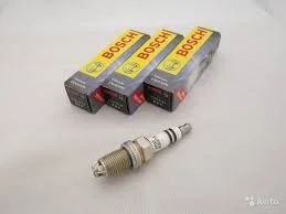 Лот: 6508754. Фото: 1. Свеча BKUR5ET 0242229799 Bosch... Электрооборудование