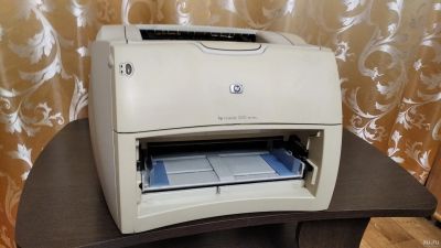 Лот: 18222770. Фото: 1. Принтер лазерный HP1200 б/у. Картриджи, расходные материалы