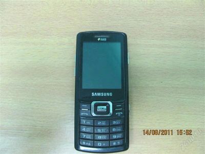 Лот: 1059385. Фото: 1. SAMSUNG DUOS c5212. Кнопочные мобильные телефоны