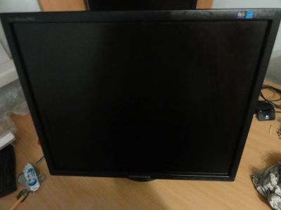Лот: 4653477. Фото: 1. Монитор Samsung Sync Master 943n. ЖК-мониторы