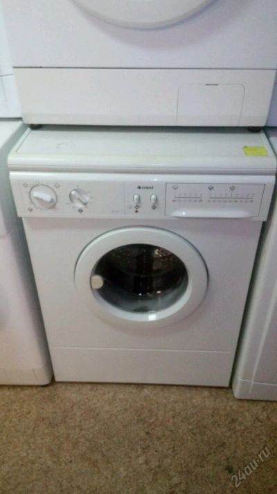Лот: 5875972. Фото: 1. Стиральная машина Indesit 421W... Стиральные машины