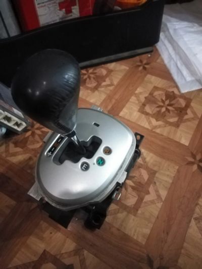 Лот: 18622400. Фото: 1. Селектор КПП Toyota yaris 2008... Трансмиссия
