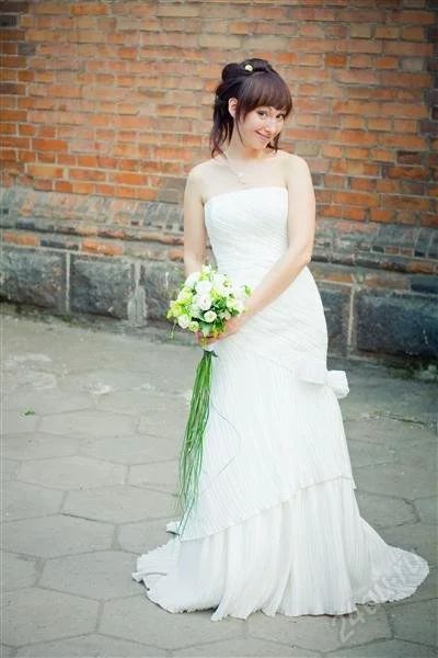 Лот: 1065534. Фото: 1. Шикарное Свадебное платье!!!. Другое (свадебная мода)