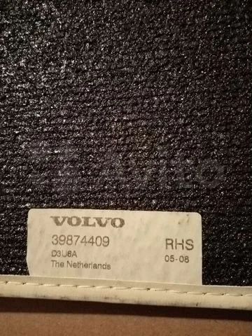 Лот: 17343491. Фото: 1. Куплю оригинальный коврик Volvo... Чехлы, коврики, оплетки руля