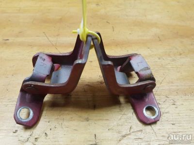 Лот: 18536274. Фото: 1. Петля двери Mazda Axela BKEP LFDE... Кузов