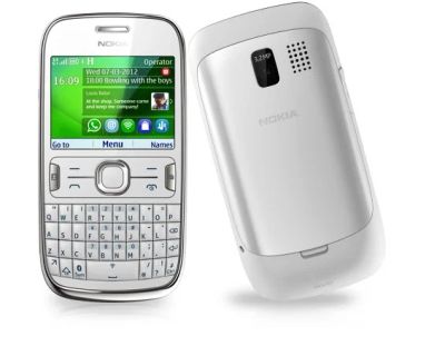 Лот: 3841874. Фото: 1. Продам телефон Nokia Asha 302... Кнопочные мобильные телефоны