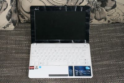 Лот: 4064769. Фото: 1. Нетбук Asus 1015bx в нерабочем... Ноутбуки