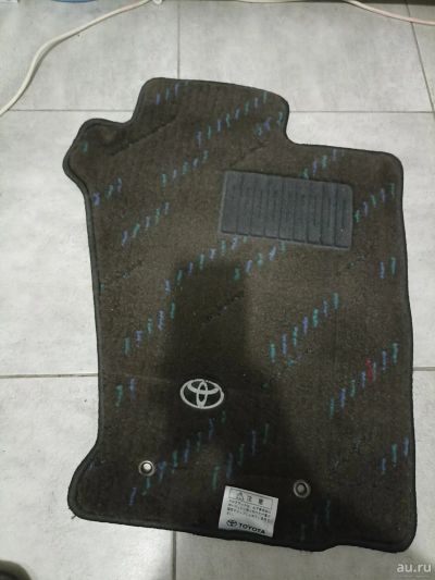 Лот: 18559210. Фото: 1. Коврики на Toyota Corolla fielder. Чехлы, коврики, оплетки руля