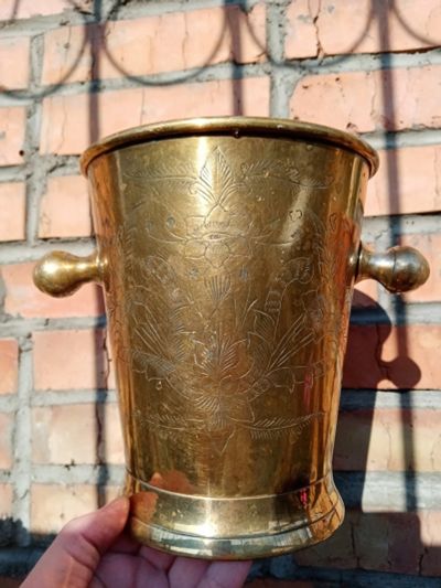 Лот: 17903236. Фото: 1. Ведро под шампанское, Индия времен... Предметы интерьера и быта