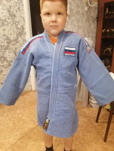 Лот: 23598143. Фото: 1. Кимоно 170 рост. Одежда для боевых искусств